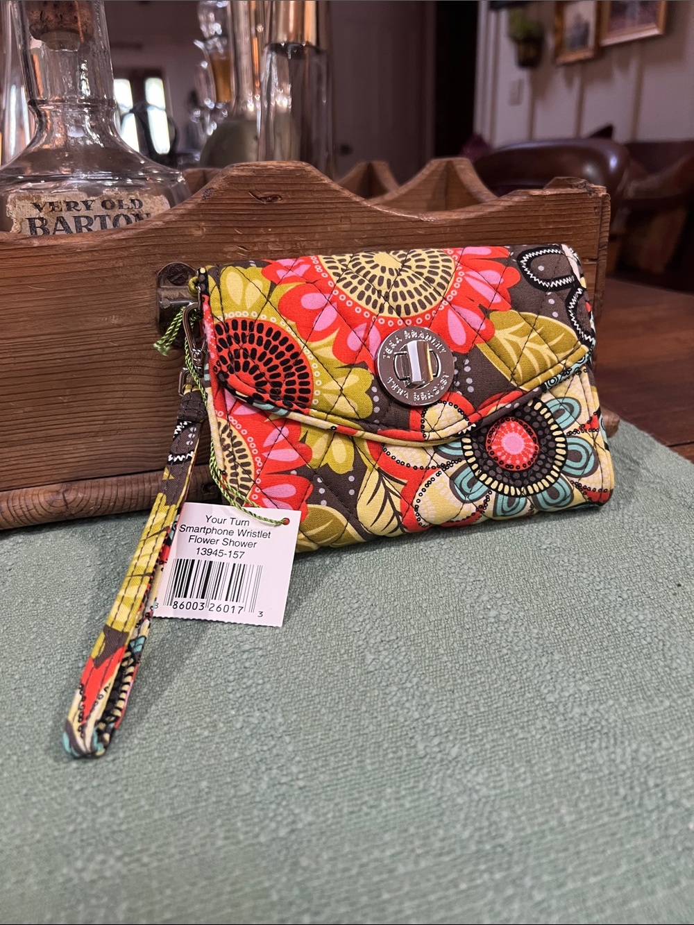 NWT Vera Bradley Smartphone Wristlet in Retired Flower Shower Pattern